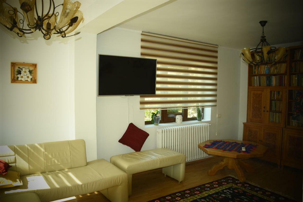 Casa Smeilor Horezu Extérieur photo