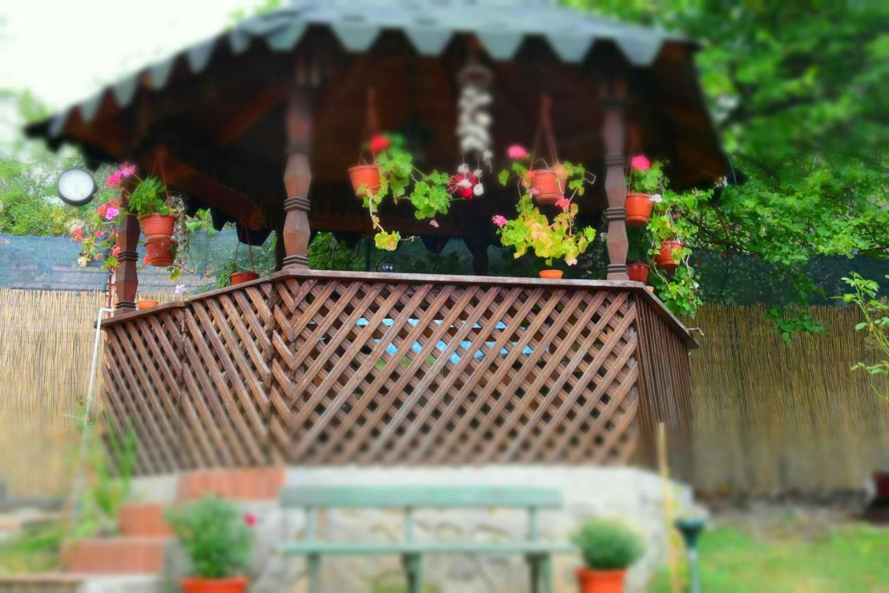 Casa Smeilor Horezu Extérieur photo